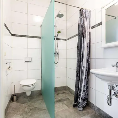 Ostsee Bauernhof Schwalbennest Ofc 15 팜스테이 *